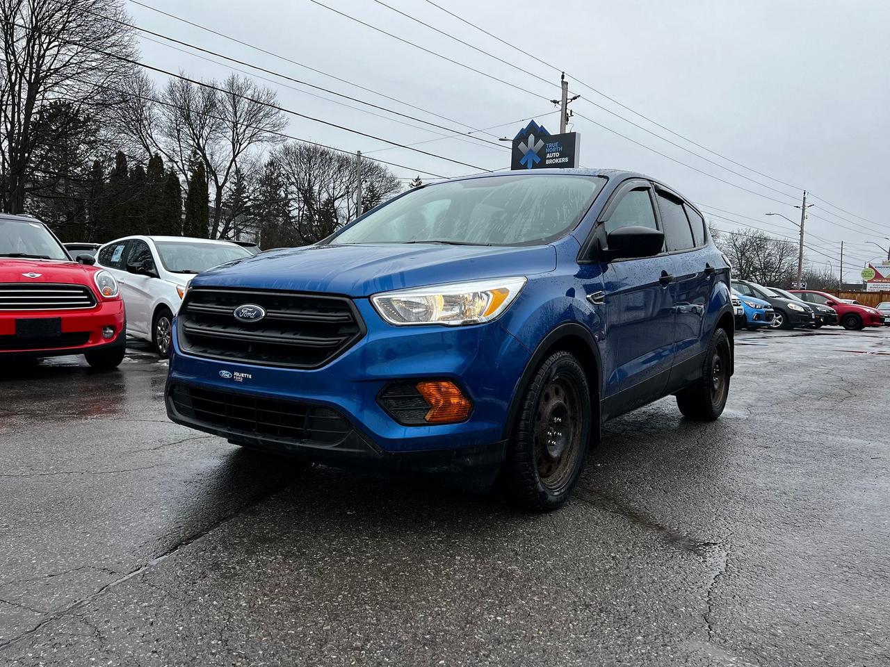 2017 Ford Escape FWD 4DR S Photo2