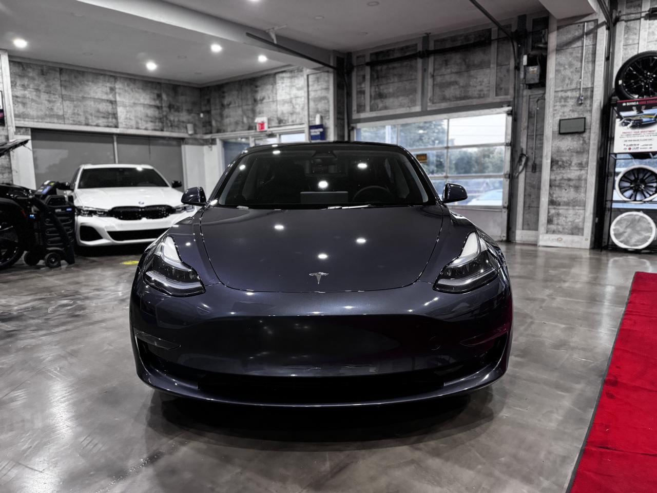 2023 Tesla Model 3  Photo4