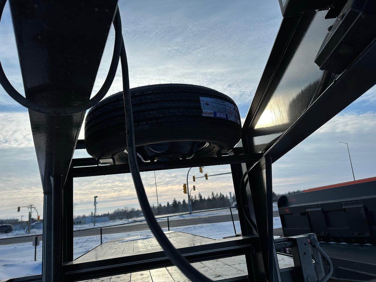 2026 Rainbow Deck Over 25 + 5 Excursion Gooseneck Deck Over w/ Dove Tail Photo