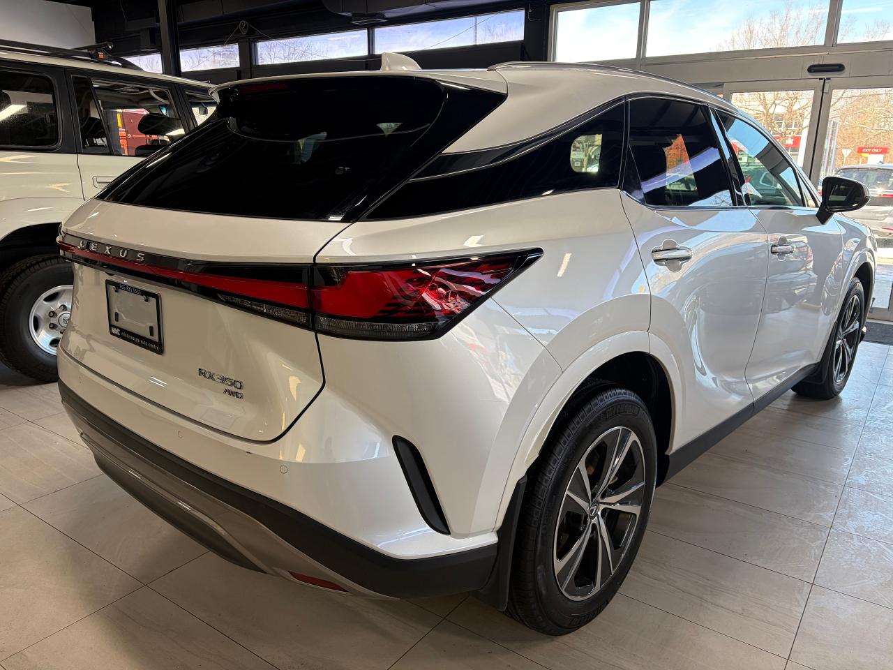 2024 Lexus RX 350 RX 350 AWD Photo4