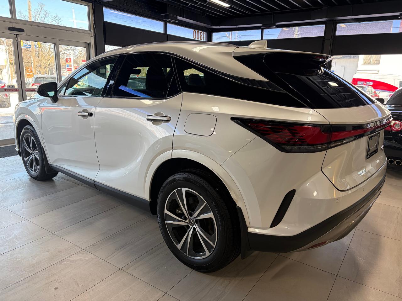 2024 Lexus RX 350 RX 350 AWD Photo2