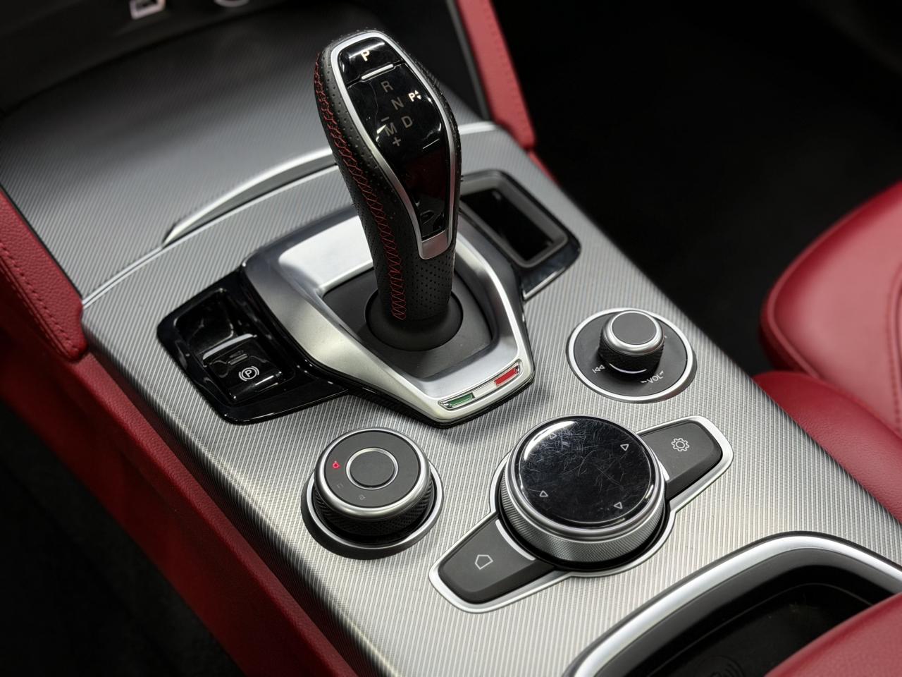 2021 Alfa Romeo Stelvio TI SPORT|RED INT|NAV|LKA|ACC|FCW|BSM| Photo