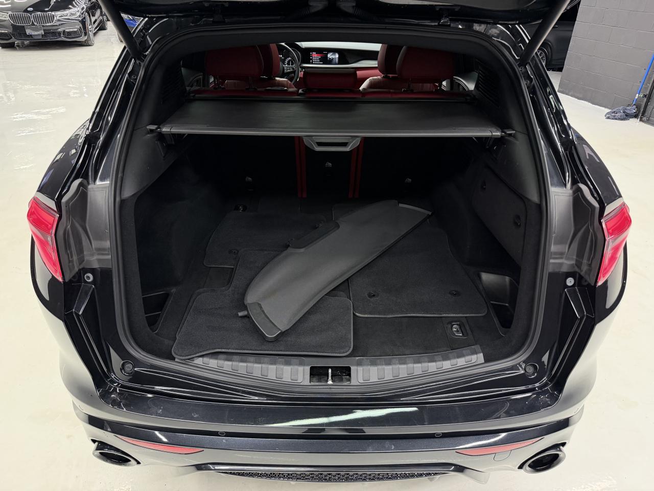 2021 Alfa Romeo Stelvio TI SPORT|RED INT|NAV|LKA|ACC|FCW|BSM| Photo