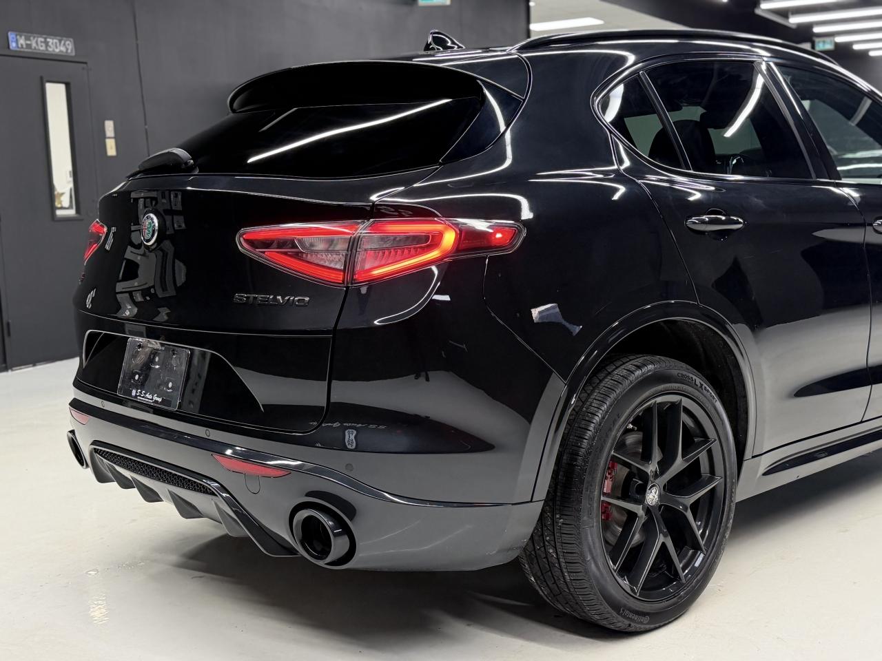 2021 Alfa Romeo Stelvio TI SPORT|RED INT|NAV|LKA|ACC|FCW|BSM| Photo