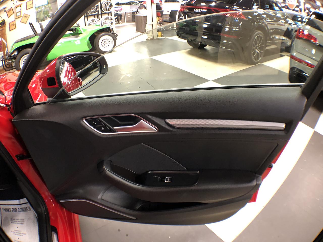 2018 Audi A3 E-TRON THECHNIK LEATHER PANO/ROOF NAV CAMERA Photo