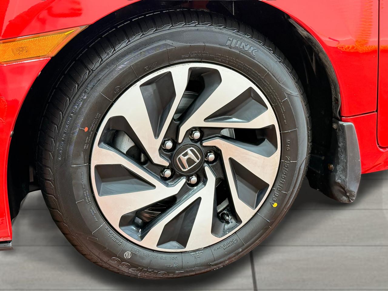 2019 Honda Civic LX+New Tires+Adaptive Cruise+CLEAN CARFAX Photo