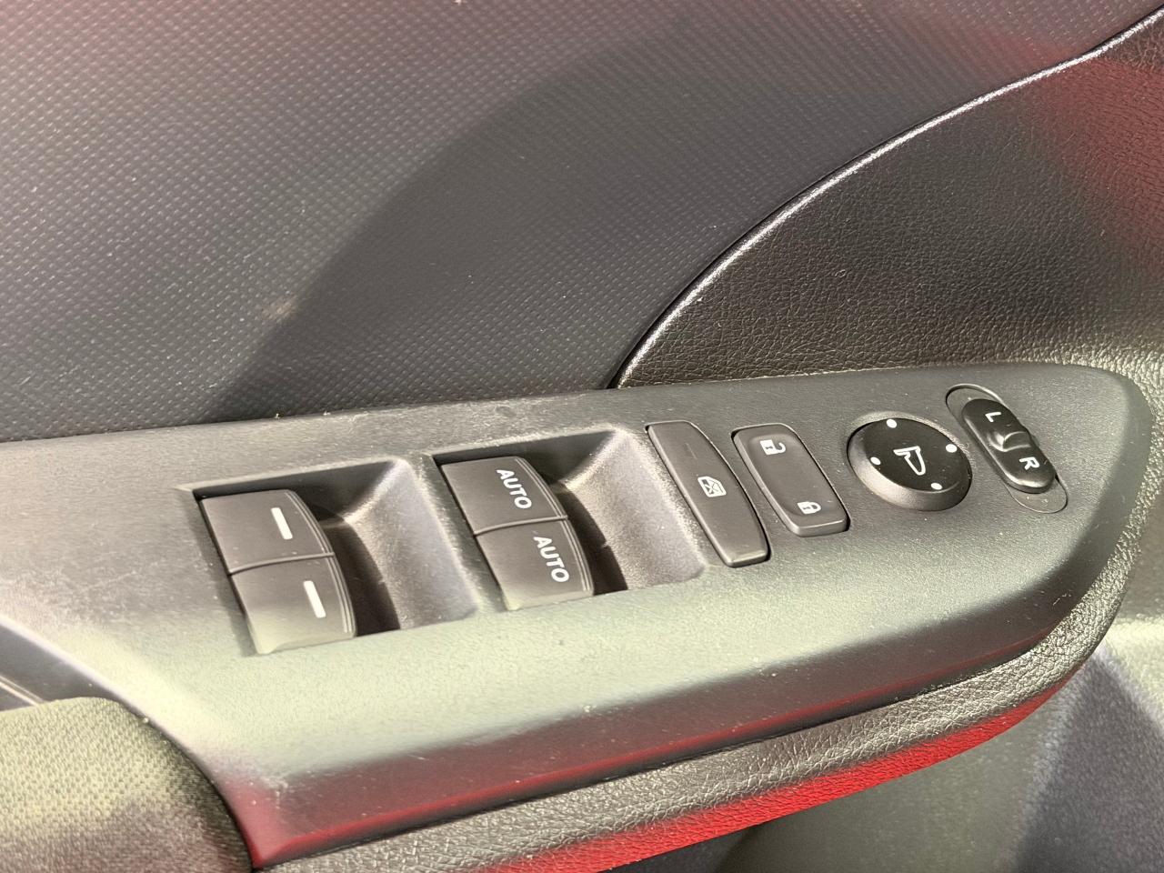 2019 Honda Civic LX+New Tires+Adaptive Cruise+CLEAN CARFAX Photo104