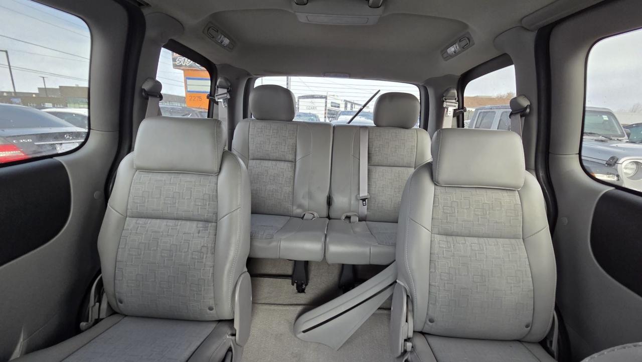 2008 Pontiac Montana w/1SB, DRIVES GREAT, RUSTY UNDERCARRIAGE, AS IS Photo