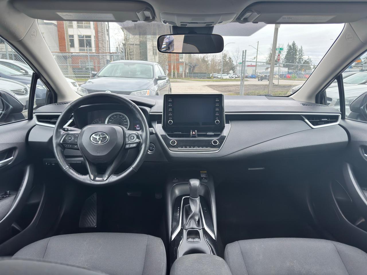 2020 Toyota Corolla FINANCING AVAILABLE Photo8
