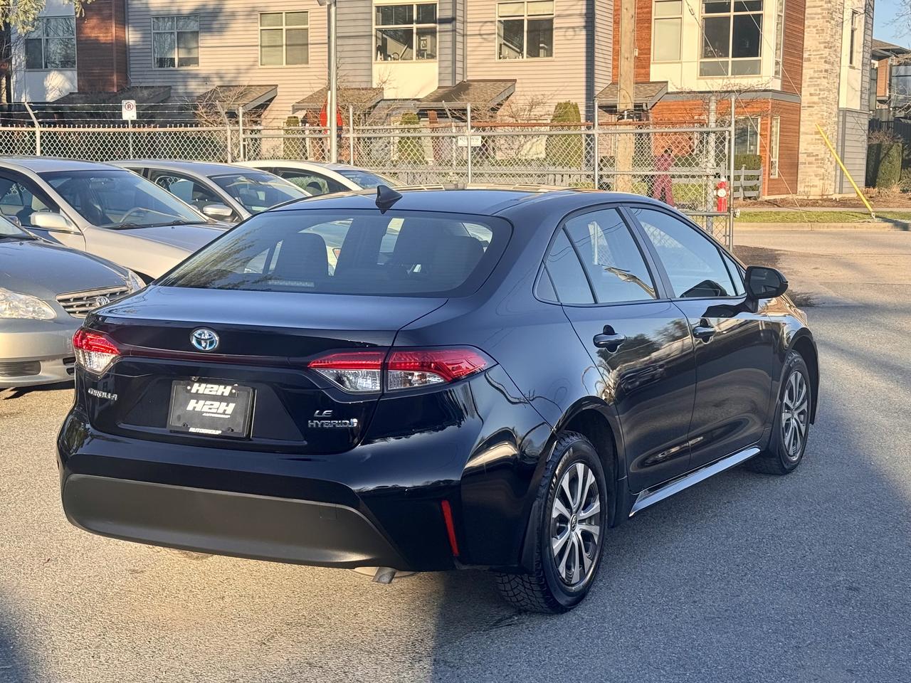 2024 Toyota Corolla HYBRID FINANCING AVAILABLE Photo5