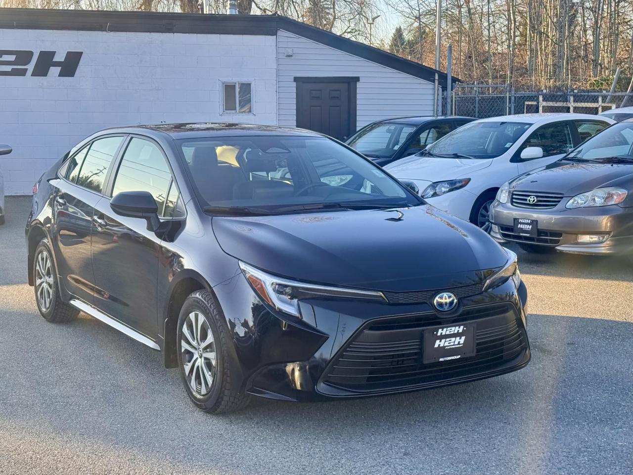 2024 Toyota Corolla HYBRID FINANCING AVAILABLE Photo3