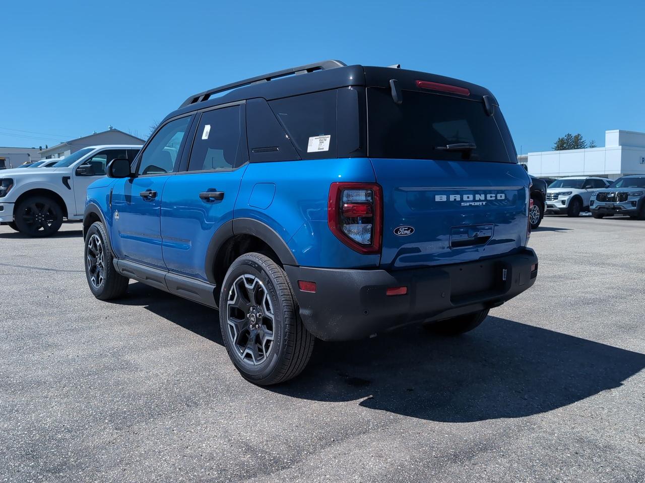 2026 Ford Bronco Sport Outer Banks 4x4 Photo3