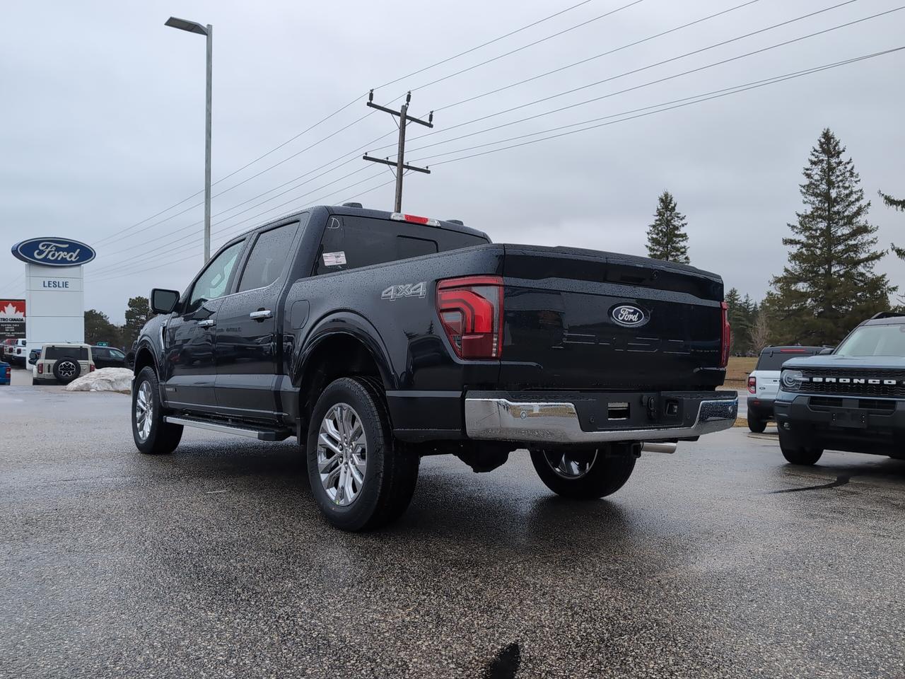 2026 Ford F-150 Lariat Supercrew Hybrid 501A 4x4 Photo3