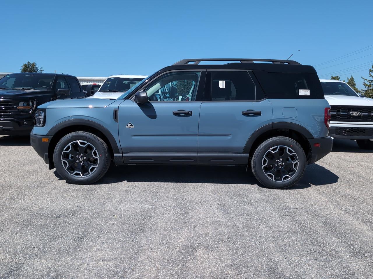 2026 Ford Bronco Sport Outer Banks 4x4 Photo2