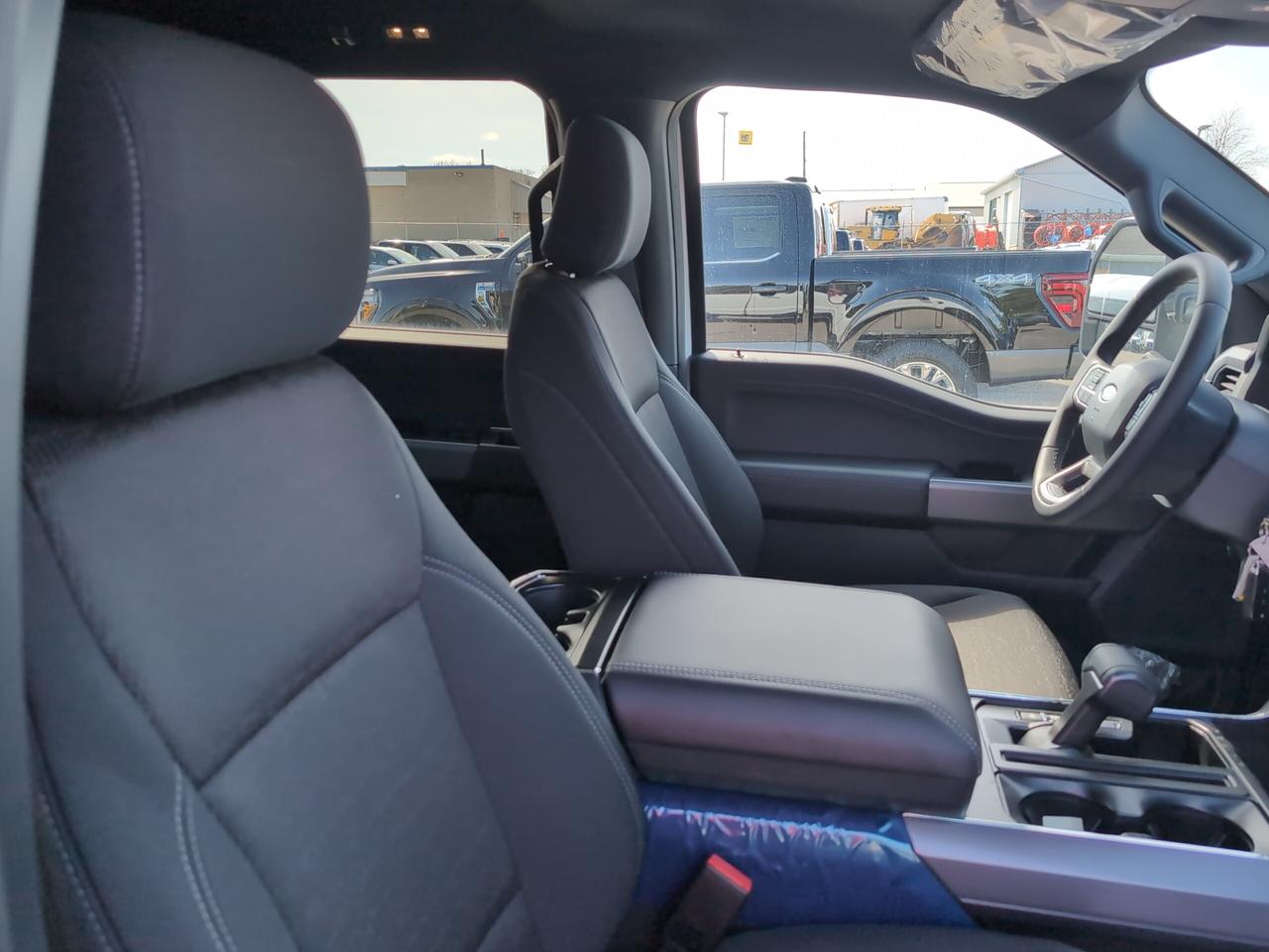 2026 Ford F-150 XLT Supercrew 301A Long Box 4x4 Photo