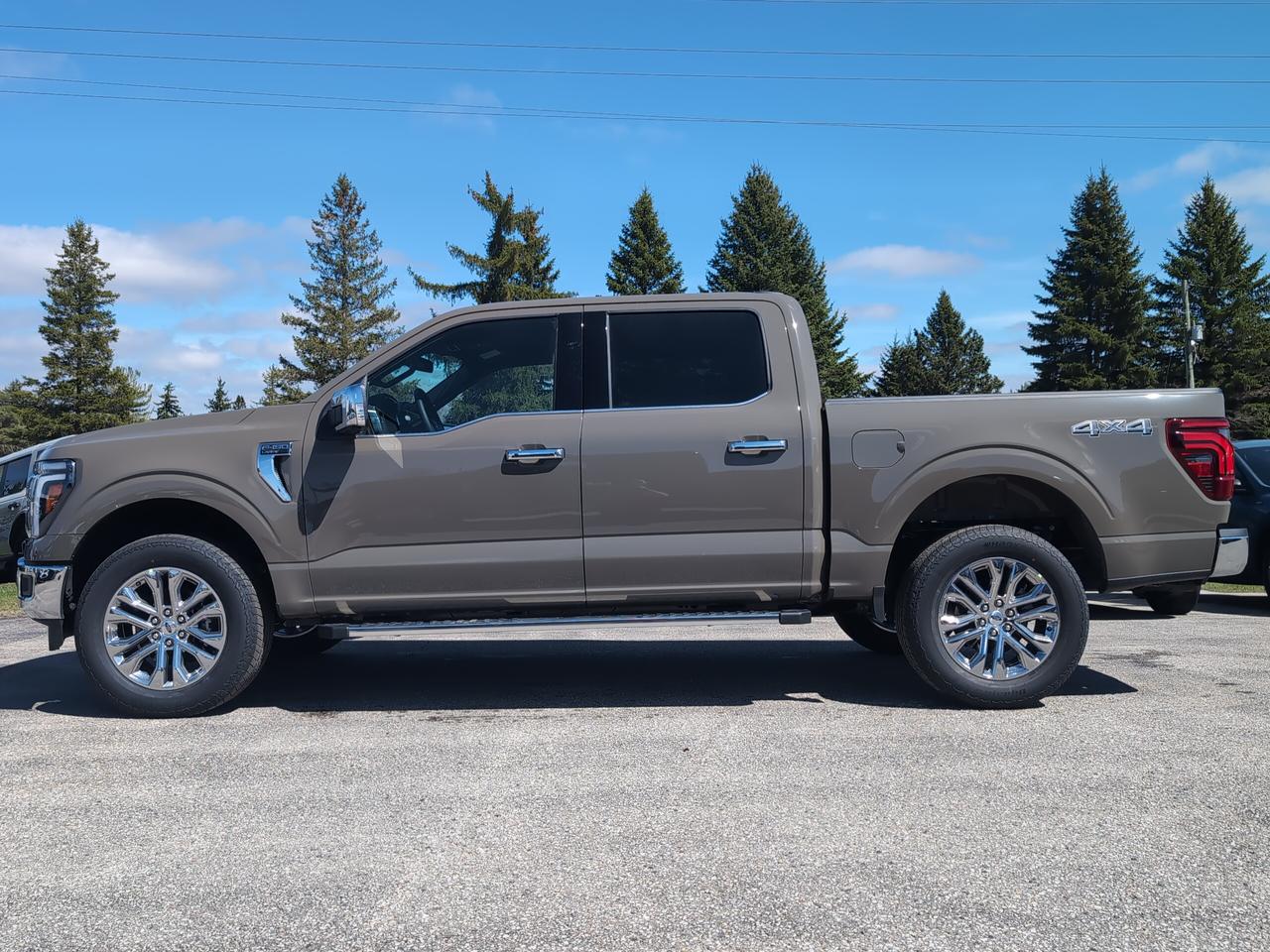 2026 Ford F-150 Lariat SuperCrew 501A 4x4 Photo2