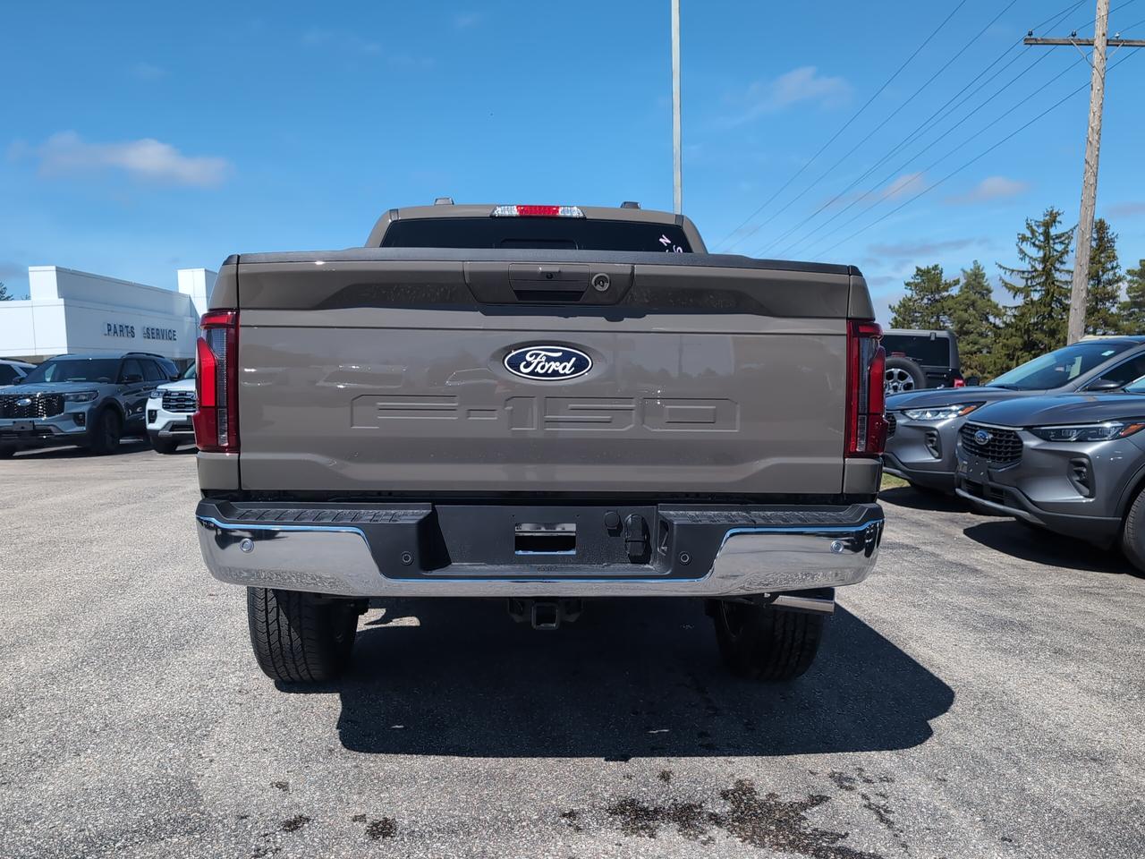 2026 Ford F-150 Lariat SuperCrew 501A 4x4 Photo4