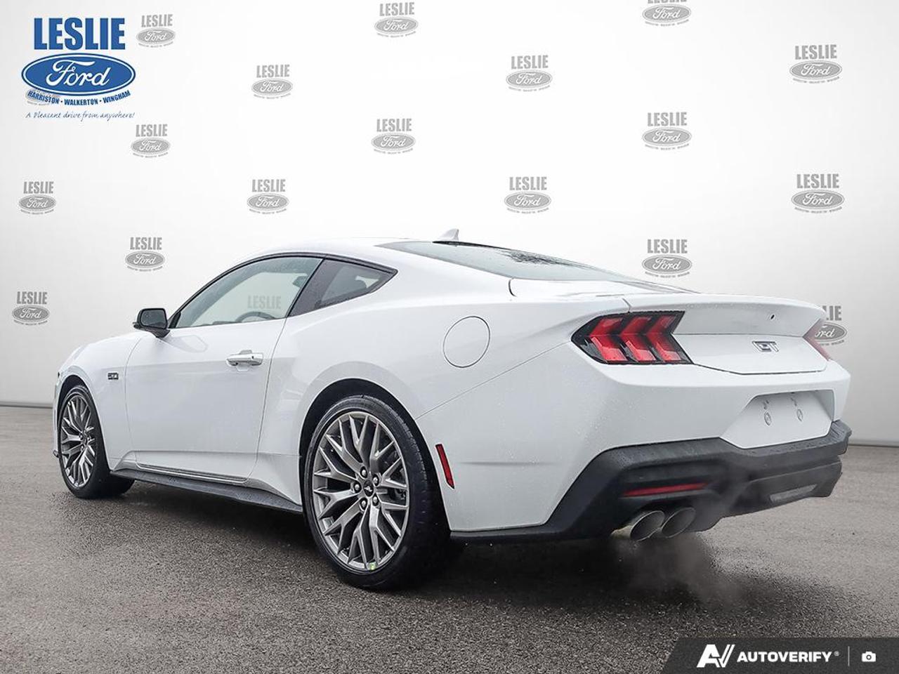 2026 Ford Mustang GT Premium Fastback Photo3