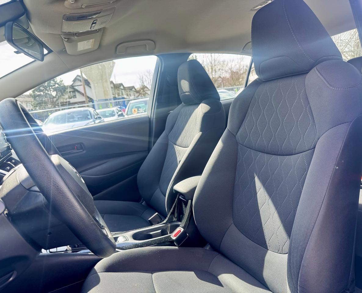 2022 Toyota Corolla FINANCING AVAILABLE Photo9