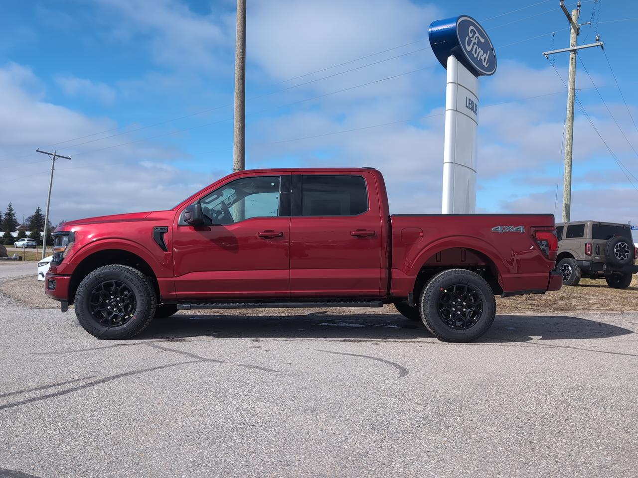 2026 Ford F-150 XLT SuperCrew 301A 4x4 Photo2