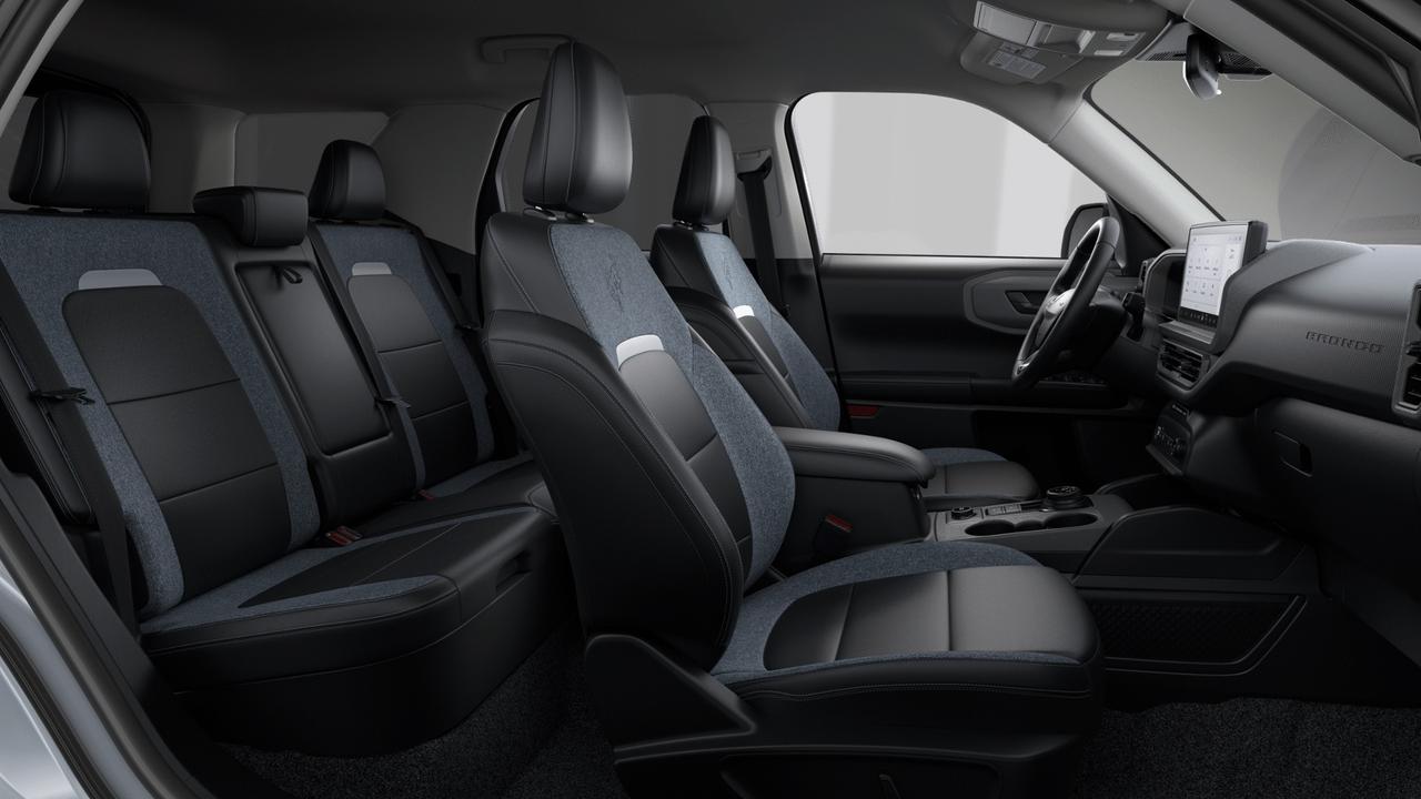 2026 Ford Bronco Sport Outer Banks 4x4 Photo