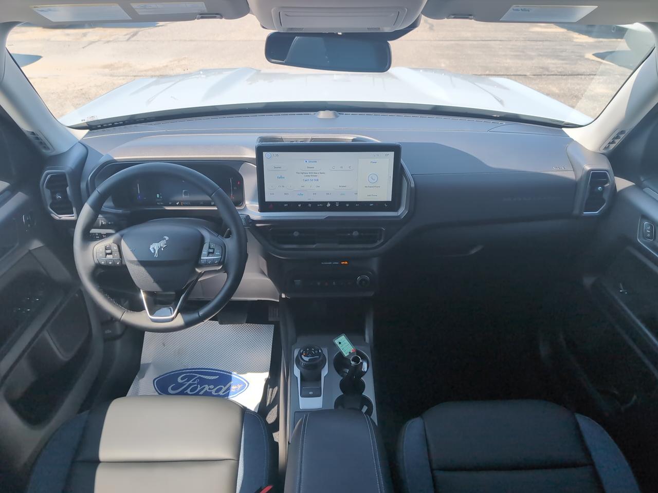 2026 Ford Bronco Sport Outer Banks 4x4 Photo