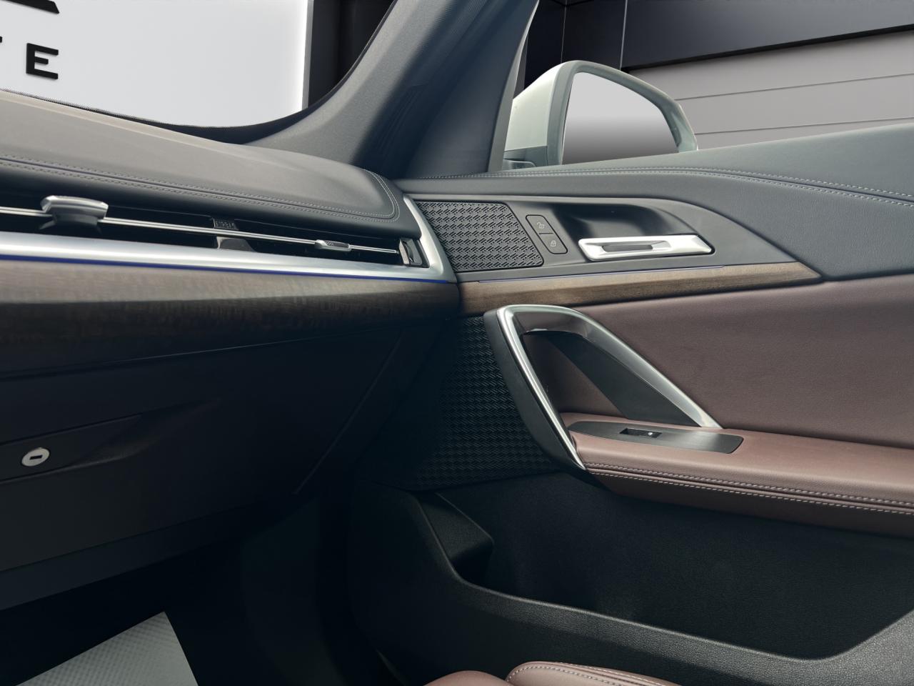 2023 BMW X1 XDRIVE28I Sports Activity Vehicle - Navi !! Photo