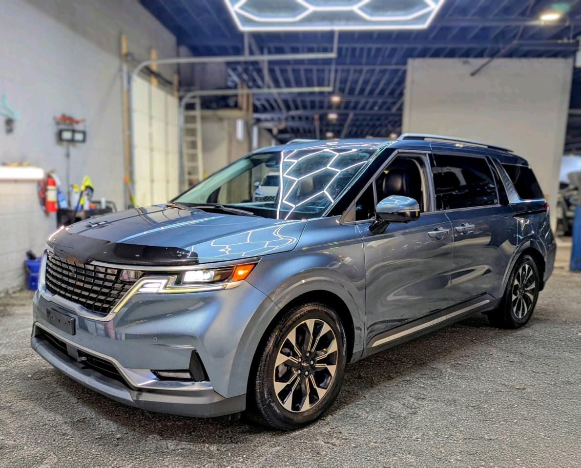 2022 Kia Carnival EX FWD Photo0