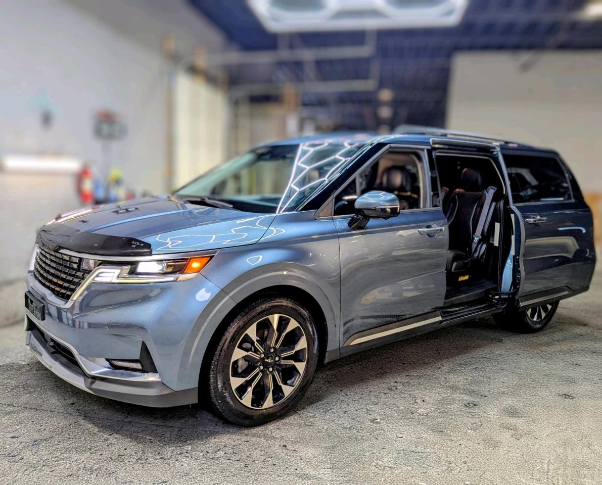 2022 Kia Carnival EX FWD Photo