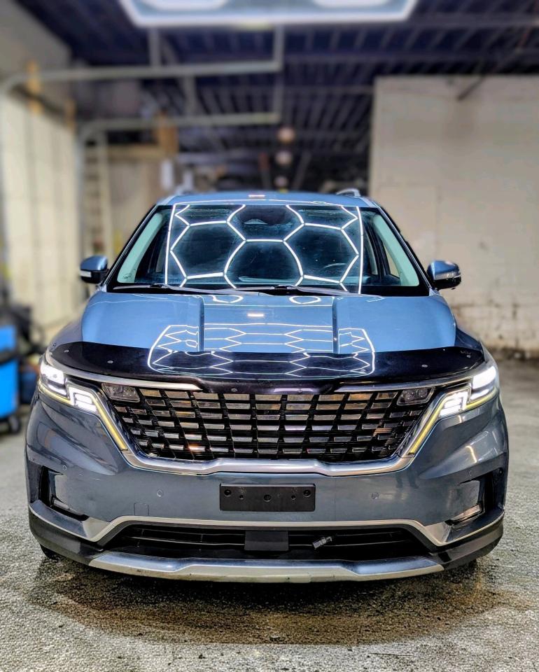 2022 Kia Carnival EX FWD Photo