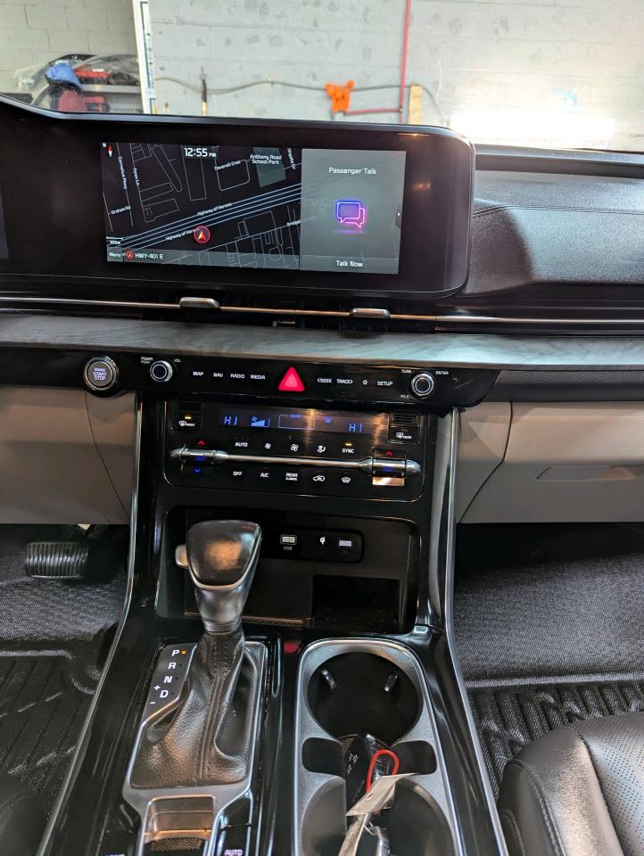 2022 Kia Carnival EX FWD Photo