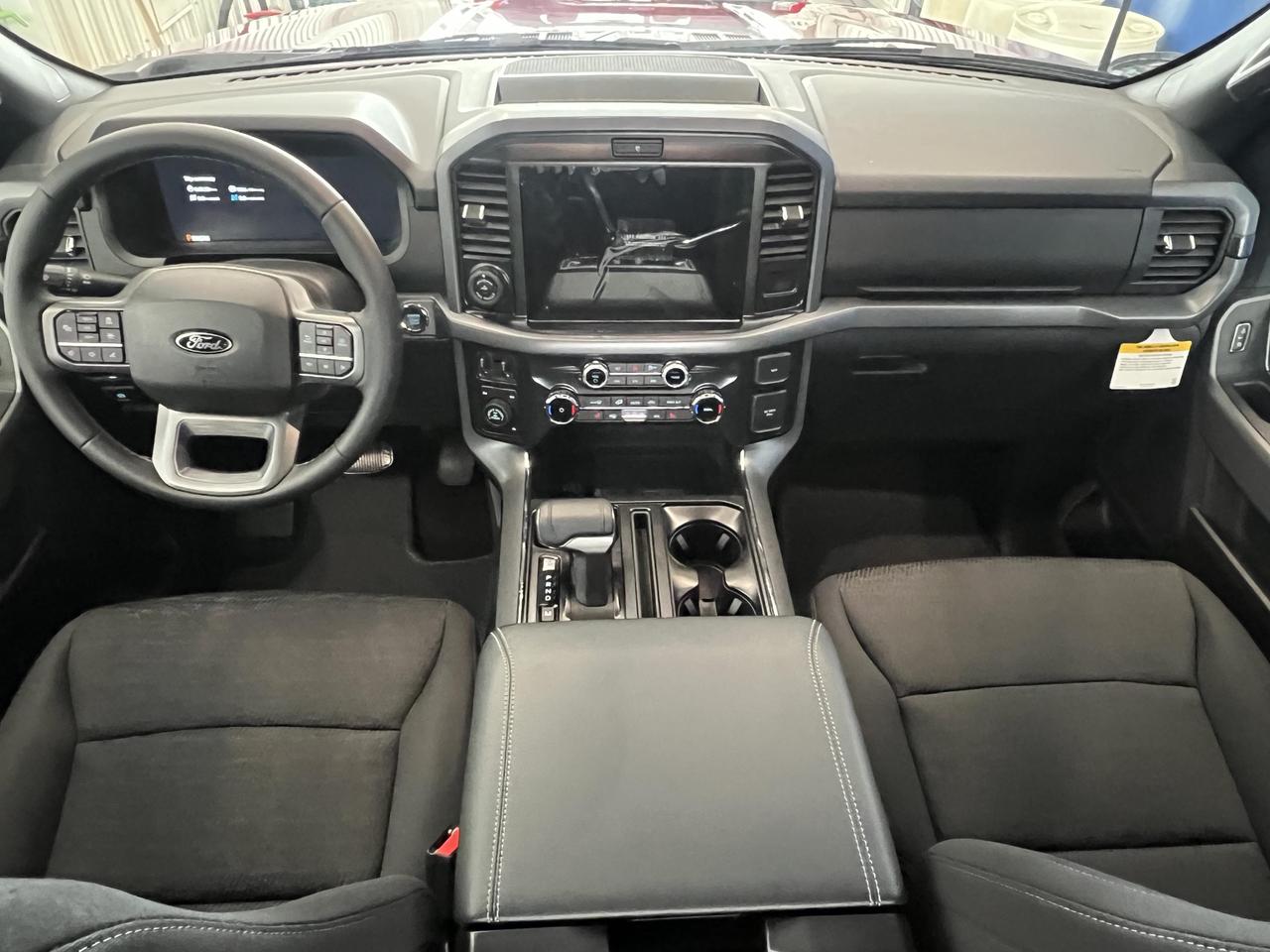 2026 Ford F-150 XLT 3.5L POWERBOOST HYBRID 302A++ Photo3