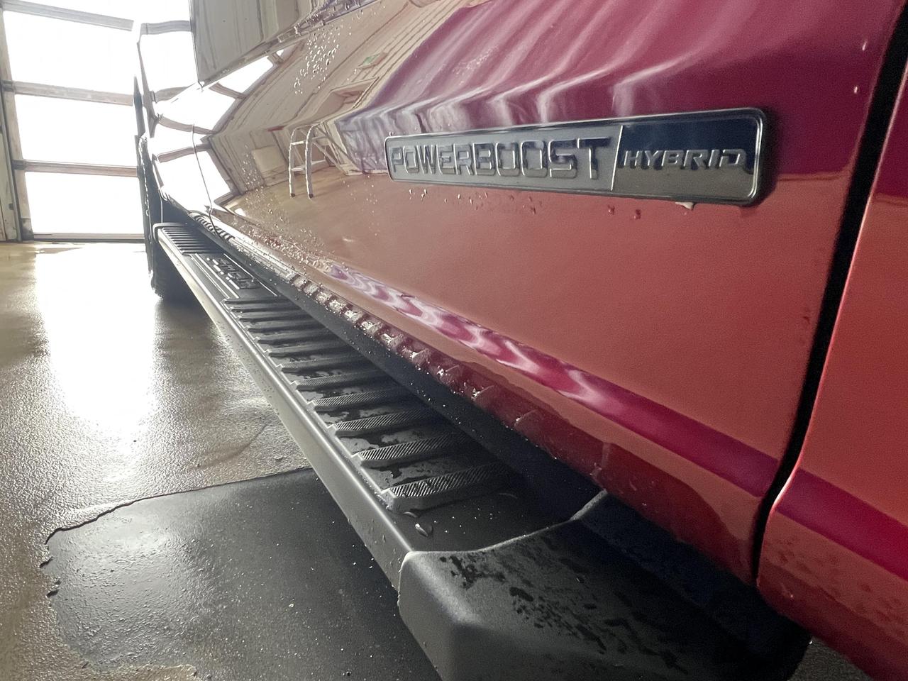 13646381