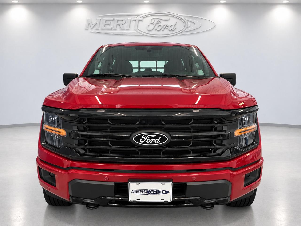2026 Ford F-150 XLT Photo2
