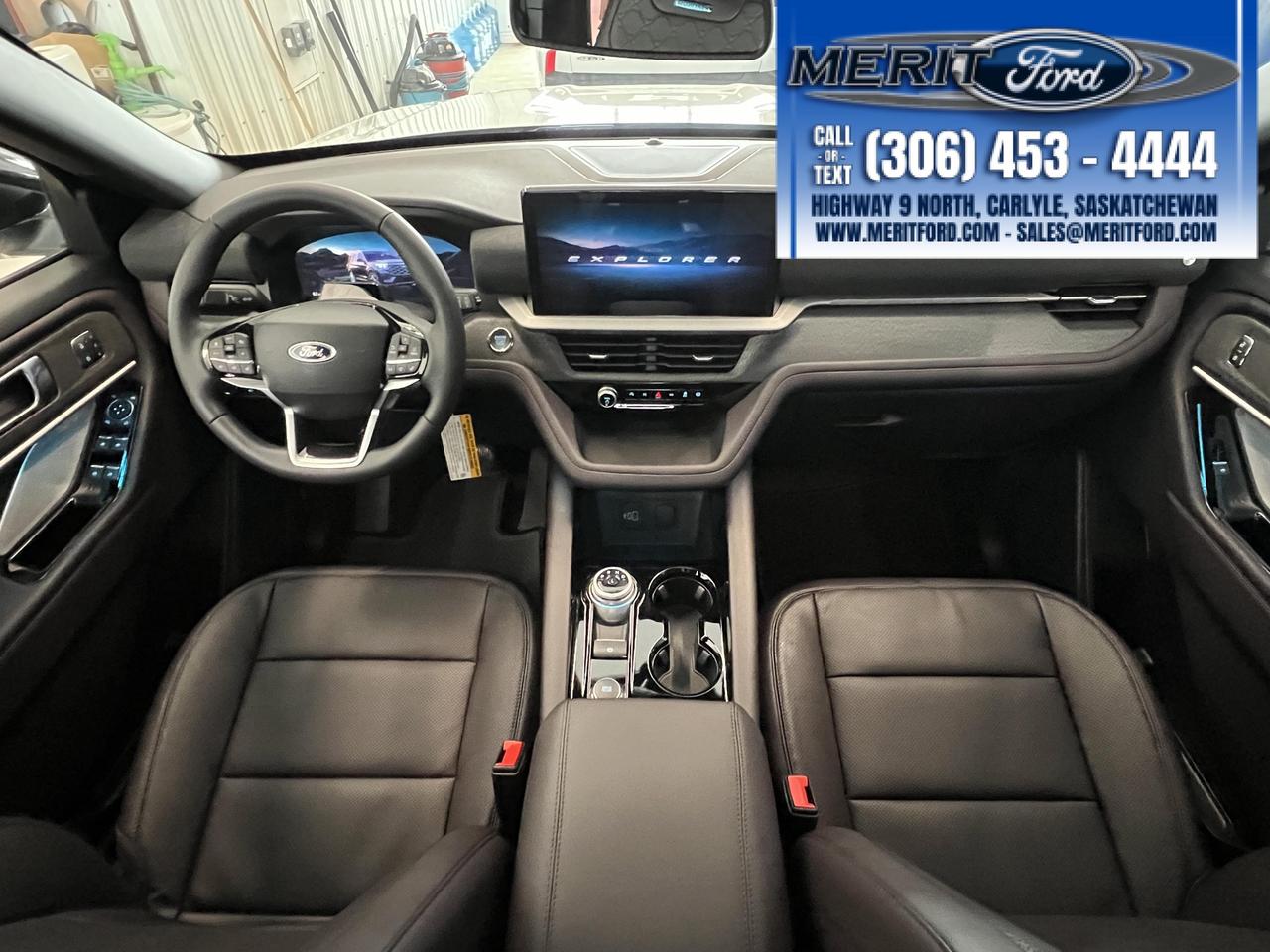 2026 Ford Explorer Platinum 2.3L ECOBOOST 600A ++ Photo3