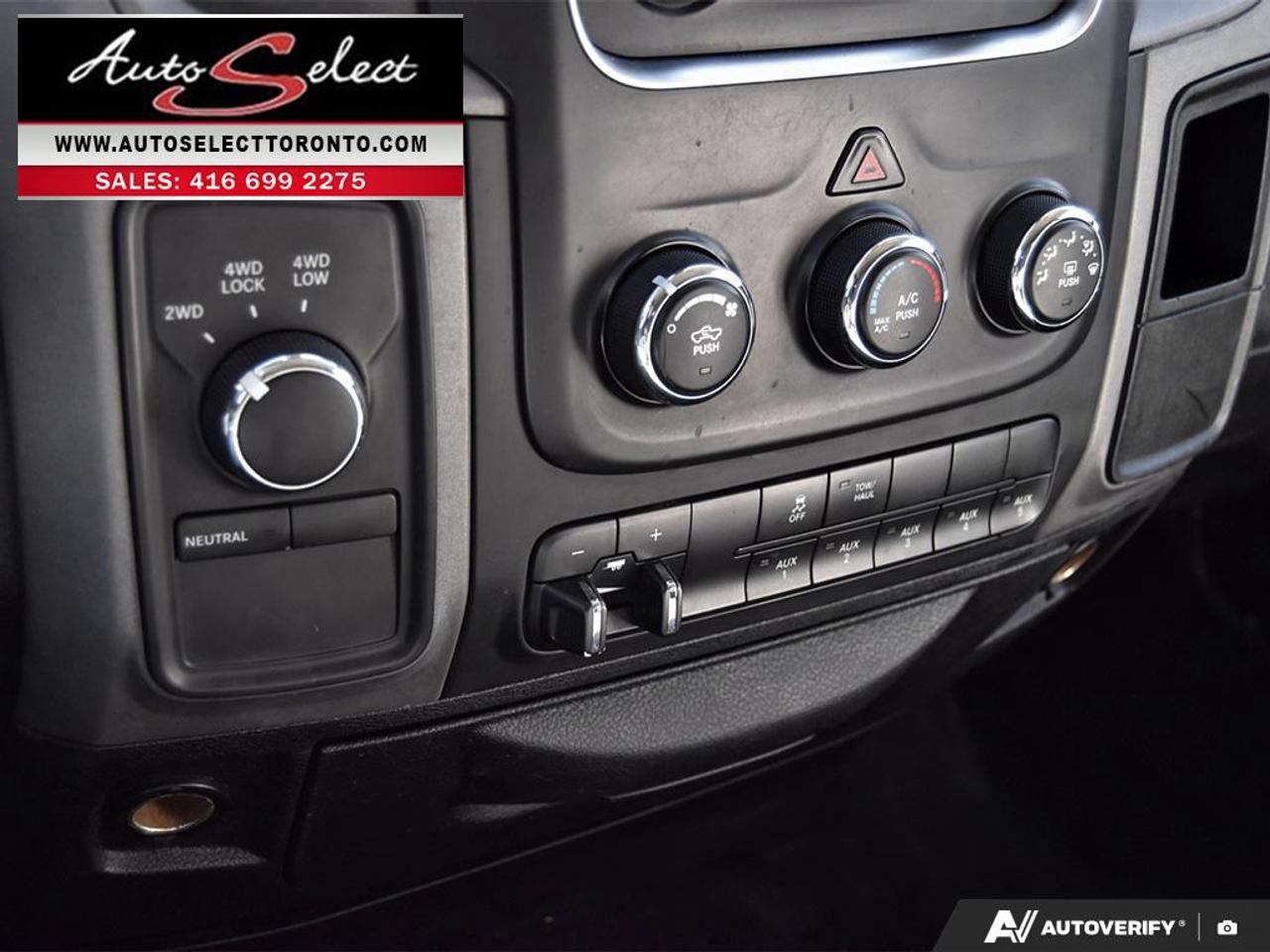 2017 RAM 2500 ST 4x4 - 5.7L V8 HEMI - Clean Carfax Photo