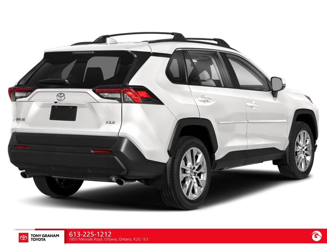 2025 Toyota RAV4 XLE Photo