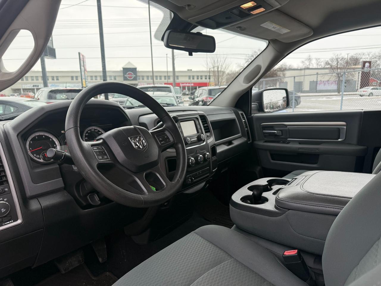 2015 RAM 1500 ST 5.7L Hemi Photo