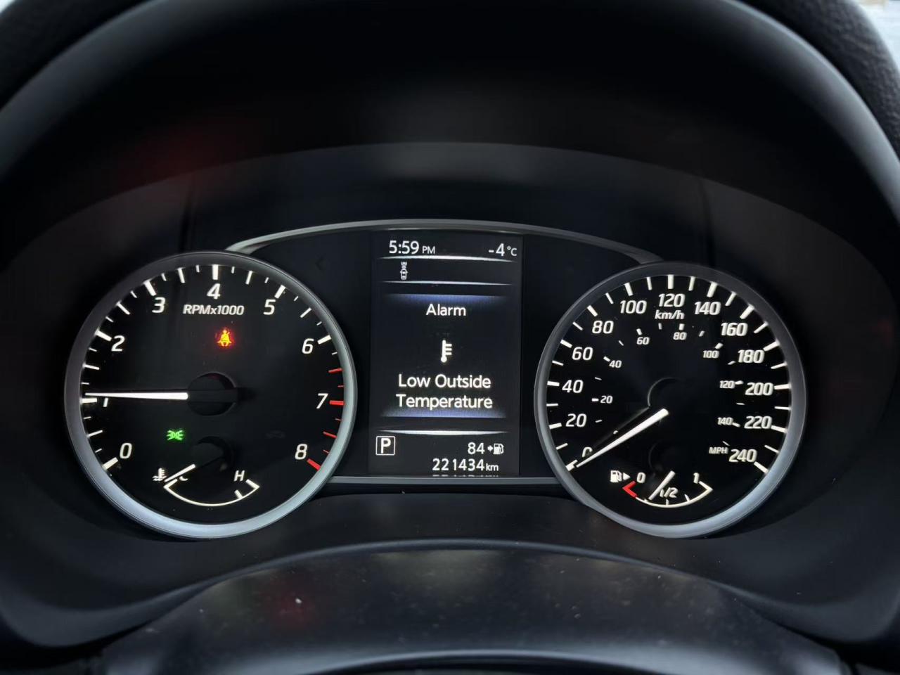 2018 Nissan Sentra SV CVT Photo