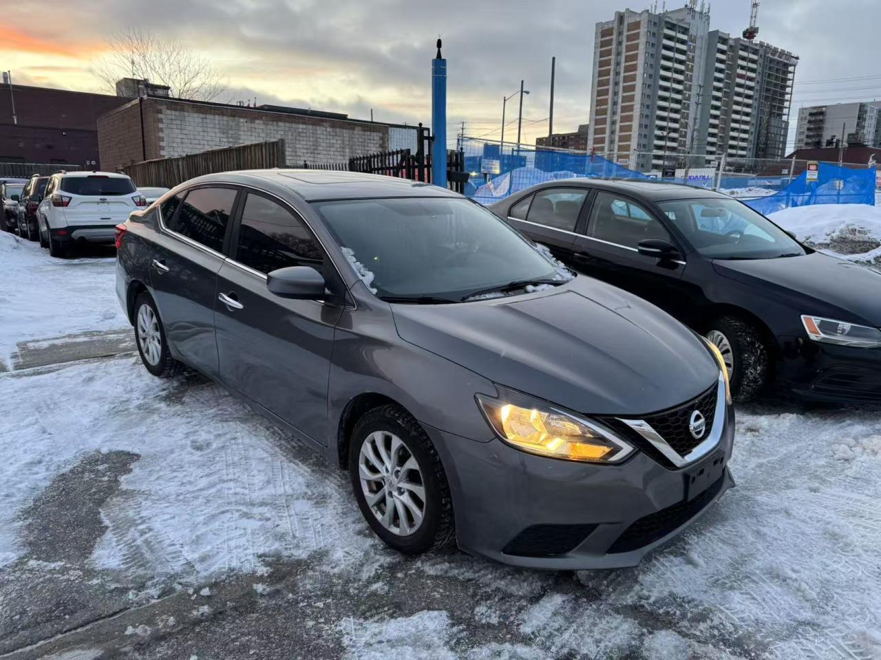 2018 Nissan Sentra SV CVT Photo
