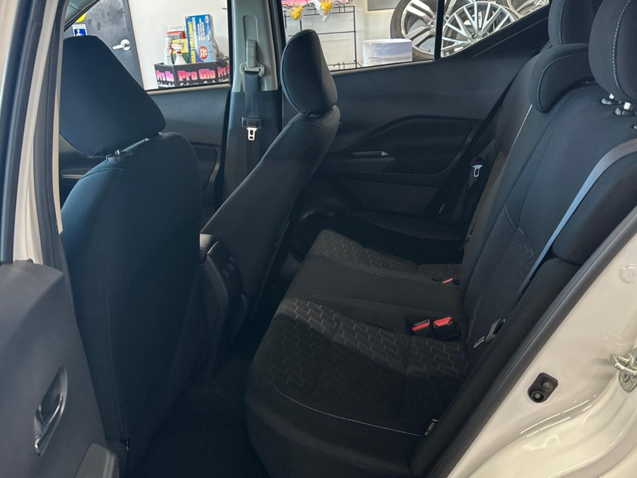 2025 Nissan Kicks SV Photo