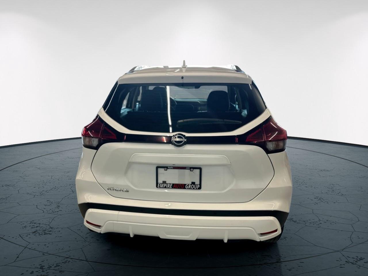 2025 Nissan Kicks SV Photo