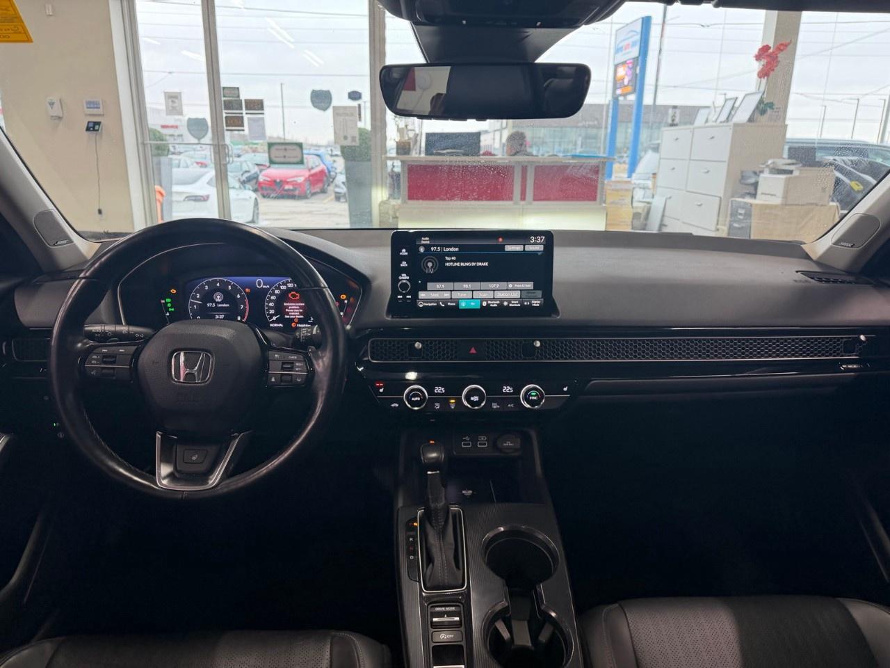 2022 Honda Civic Touring Photo