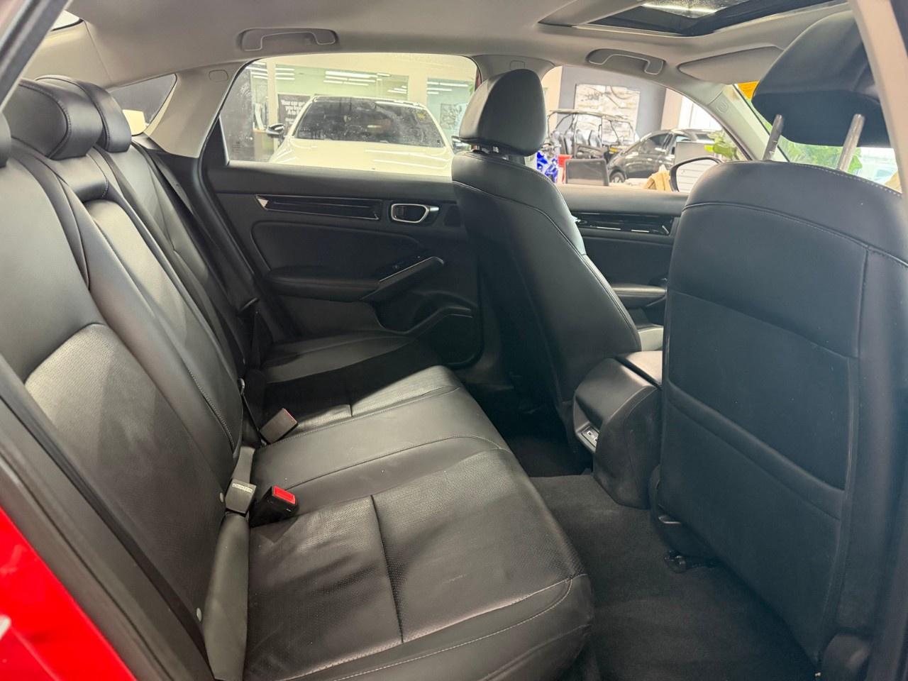 2022 Honda Civic Touring Photo