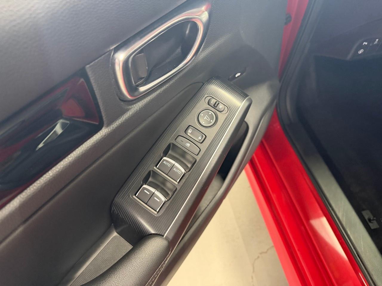 2022 Honda Civic Touring Photo