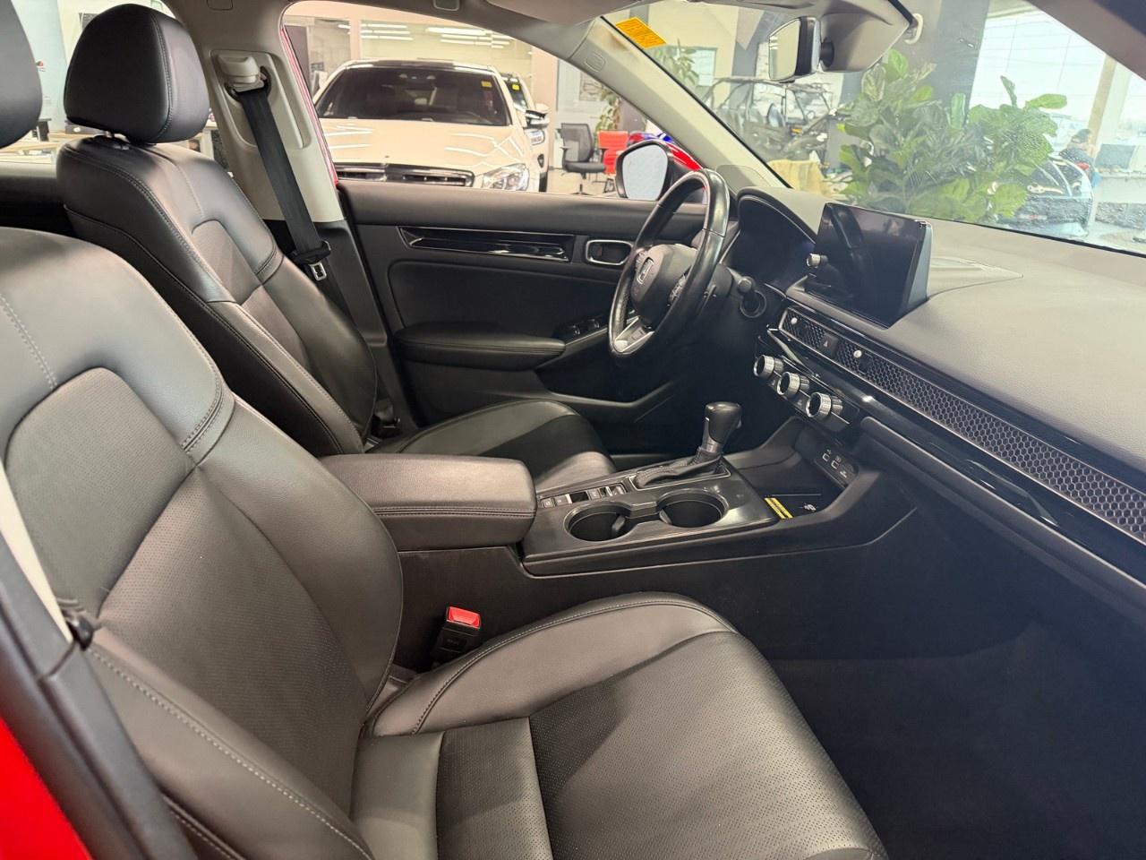 2022 Honda Civic Touring Photo