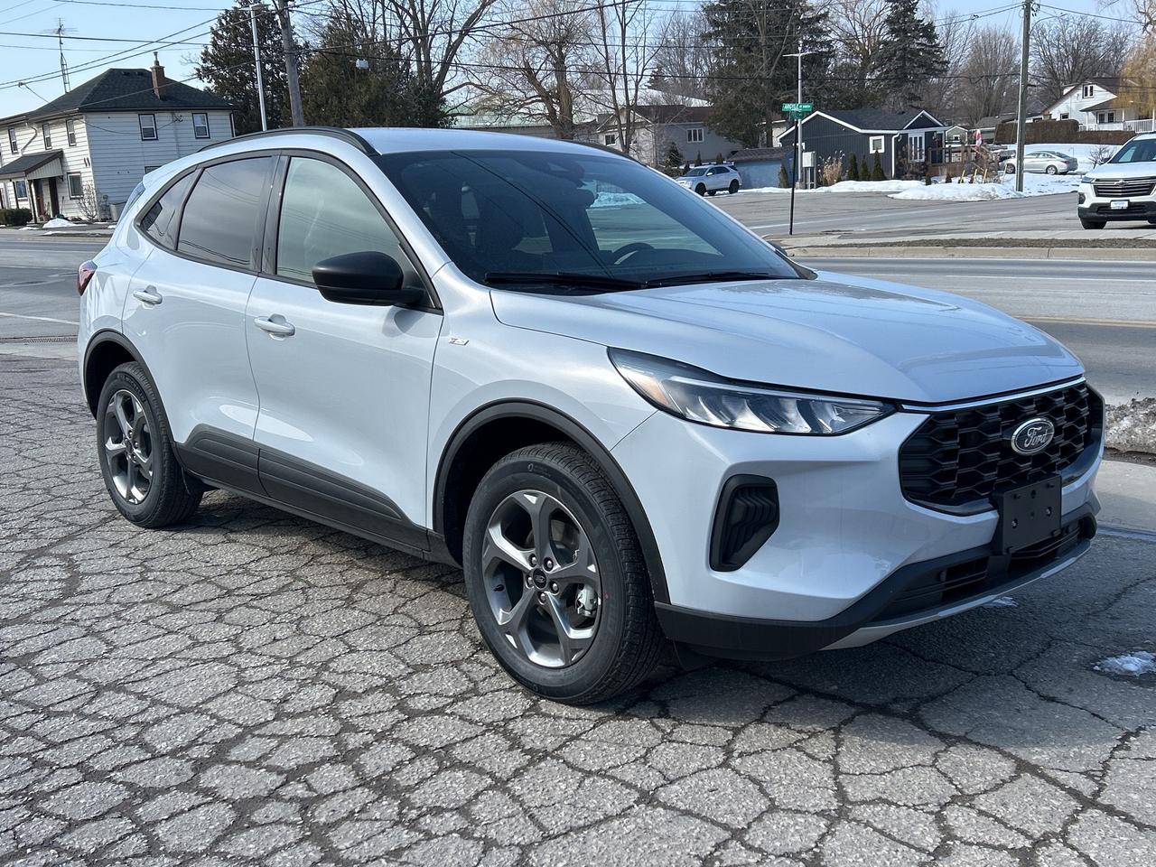 2026 Ford Escape ST-Line AWD Photo