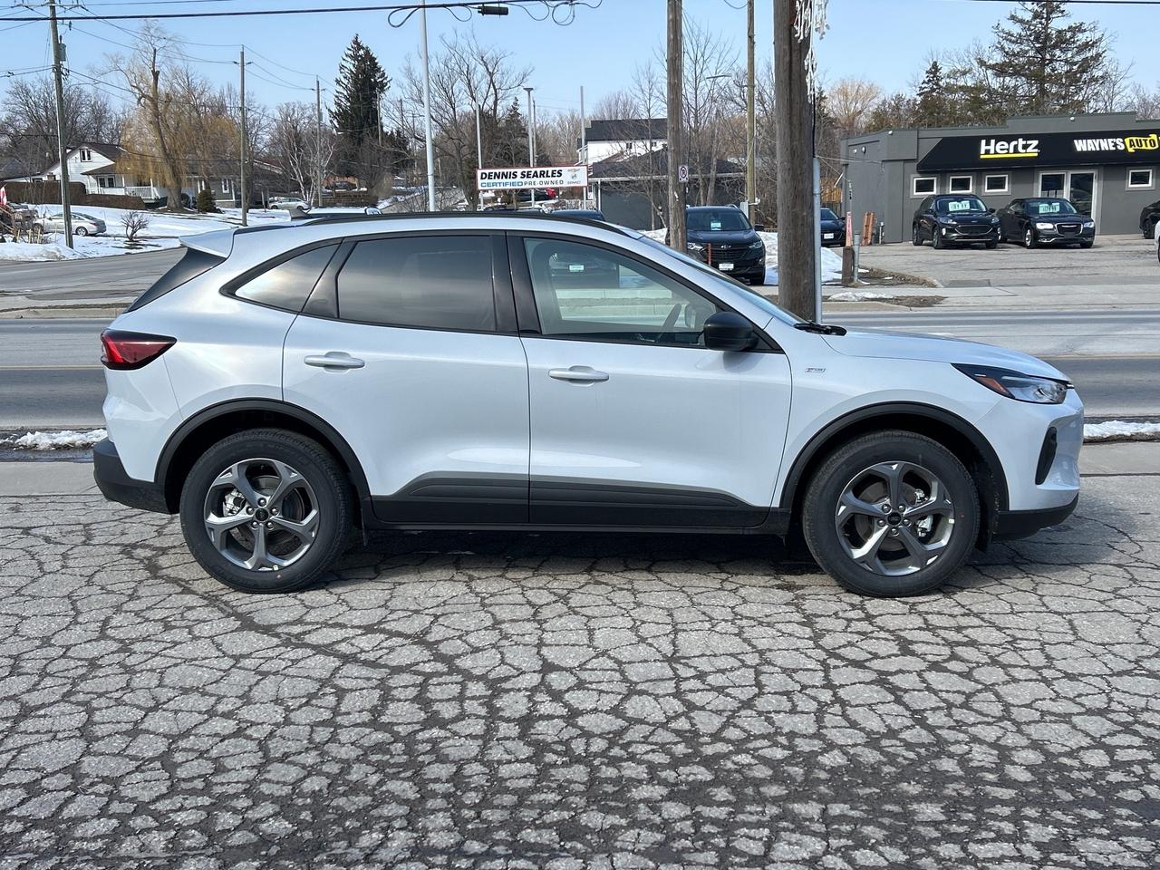 2026 Ford Escape ST-Line AWD Photo