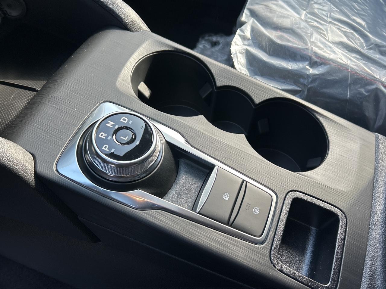2026 Ford Escape ST-Line AWD Photo