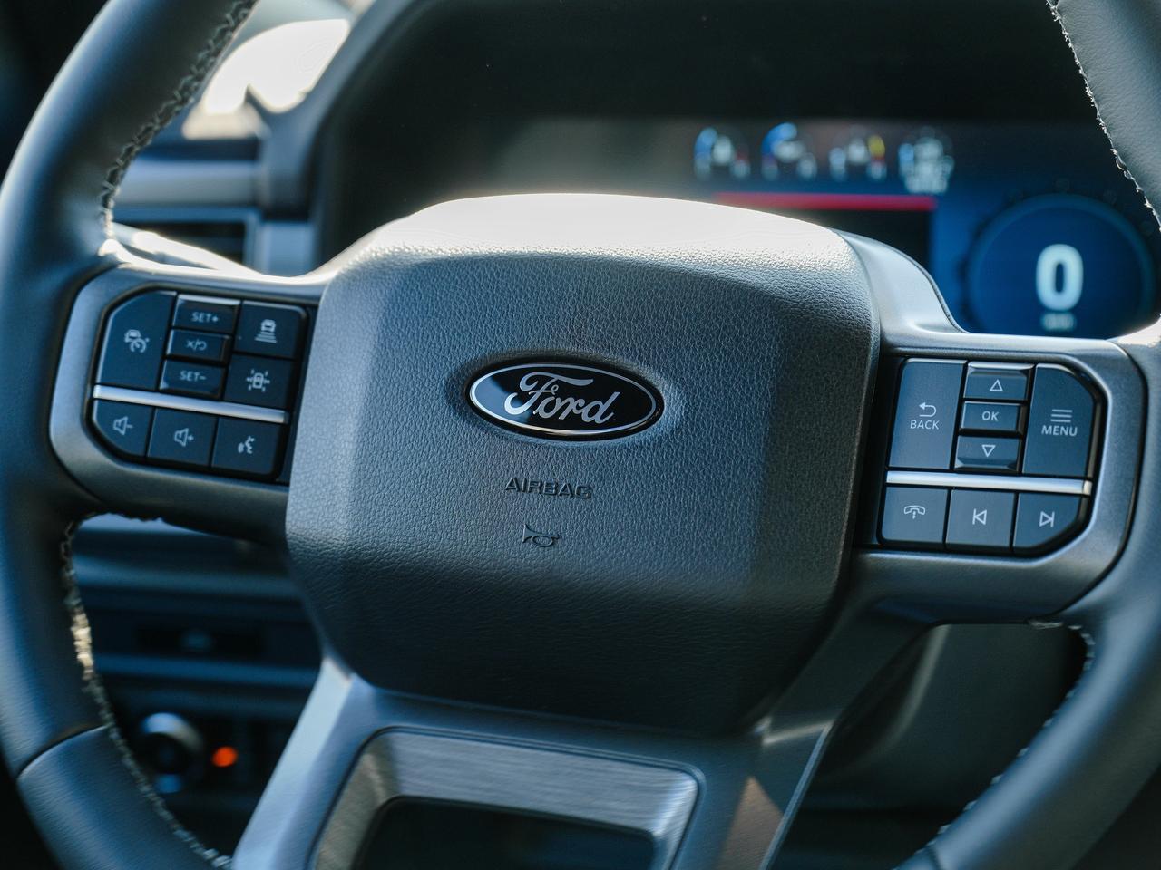 2026 Ford F-150 LARIAT | SUPER CREW | LEATHER | 4X4 | 360 BACK UP Photo
